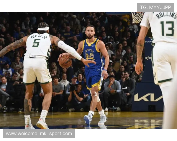 勇士爆冷负雄鹿 库里遭遇严防死守，勇士库里经典比赛视频全程